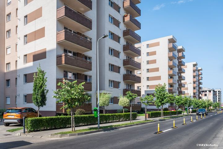 Apartament 4 · Coresi